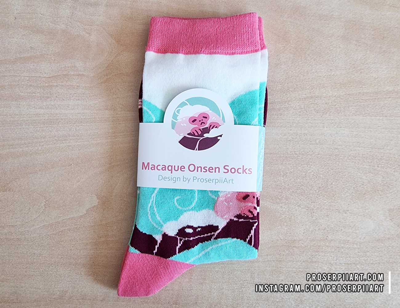 Cotton Macaque Onsen Socks